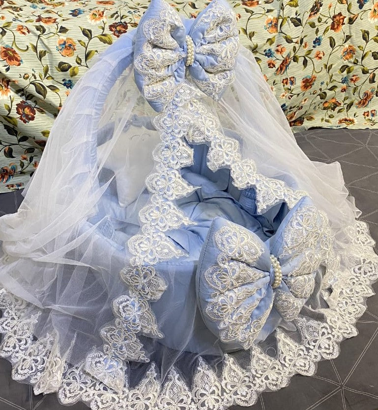 Baby Small Bassinet by BabyBellezza